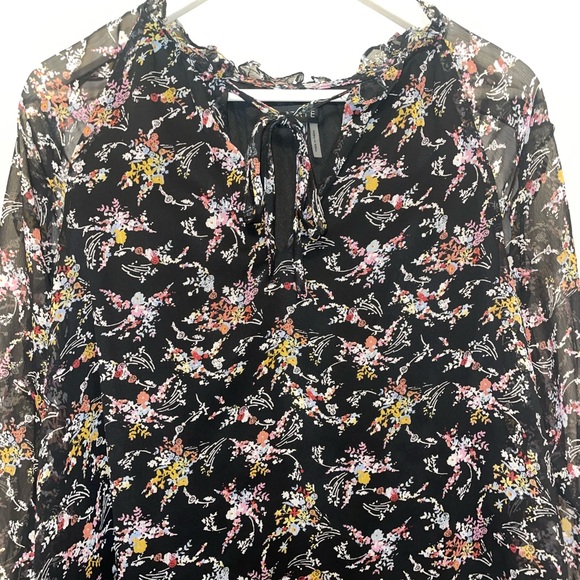 1. State Ditsy Floral Print Cold Shoulder Ruffle Long Sleeve Blouse Size medium - Picture 3 of 7